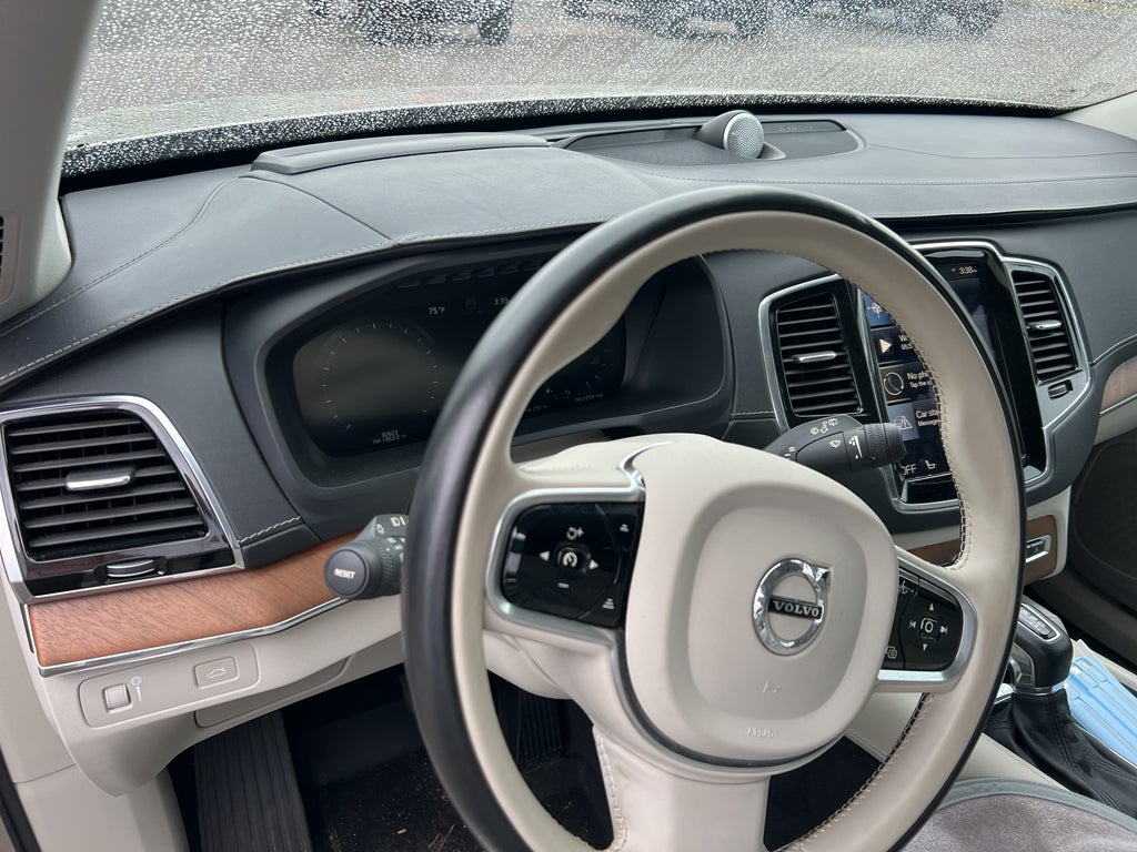 2017 Volvo XC90 T6 Inscription