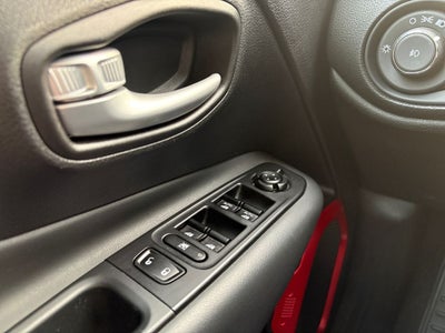 2023 Jeep Renegade Trailhawk 4x4