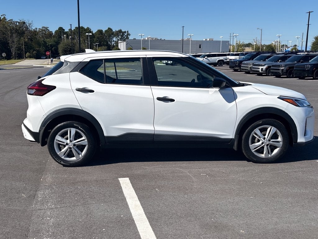 2023 Nissan Kicks S