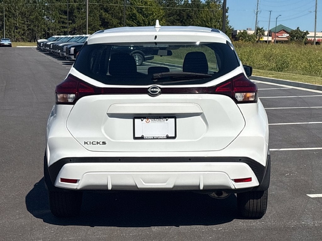 2023 Nissan Kicks S