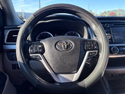 2019 Toyota Highlander Limited Platinum