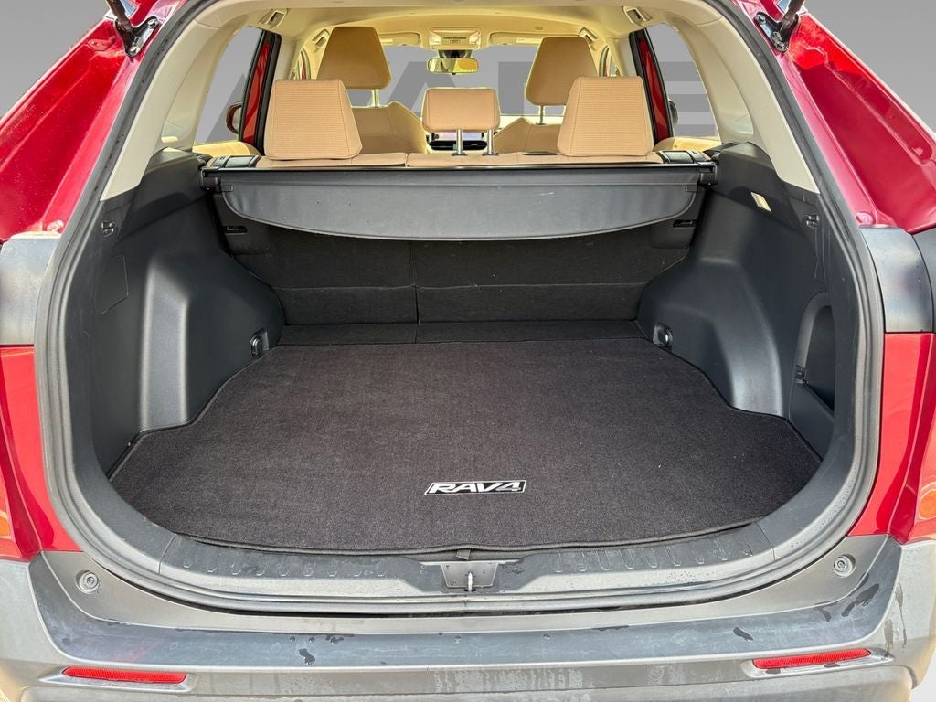 2023 Toyota RAV4 Hybrid LE