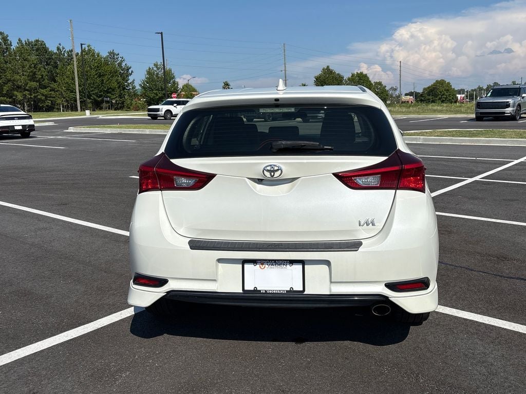 2017 Toyota Corolla iM Base