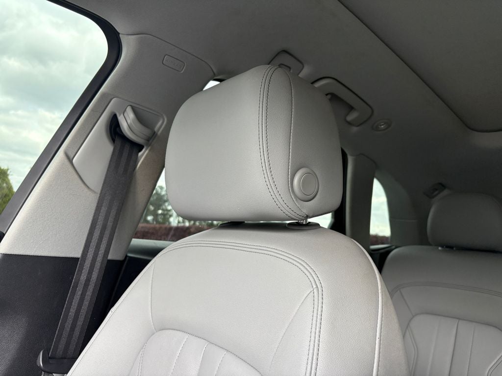 2022 Audi Q5 S line Premium Plus