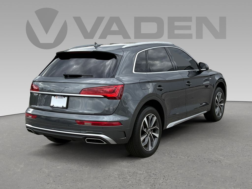 2022 Audi Q5 S line Premium Plus