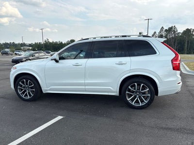 2019 Volvo XC90 T6 Momentum