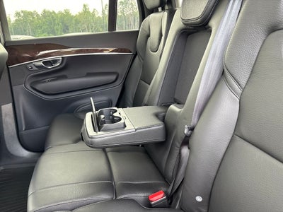 2019 Volvo XC90 T6 Momentum