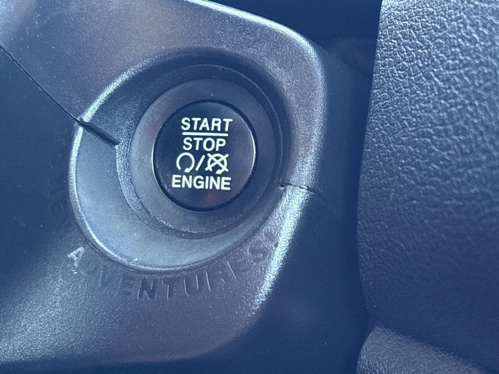 2016 Jeep Renegade Latitude 75th Anniversary Edition