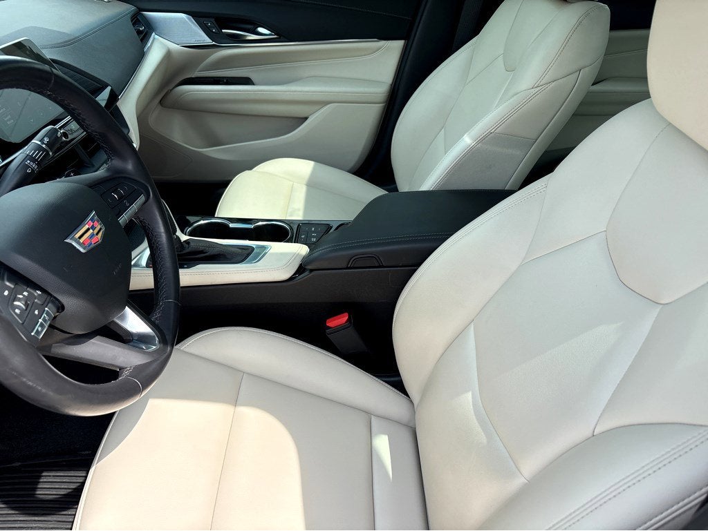 2021 Cadillac CT4 Luxury
