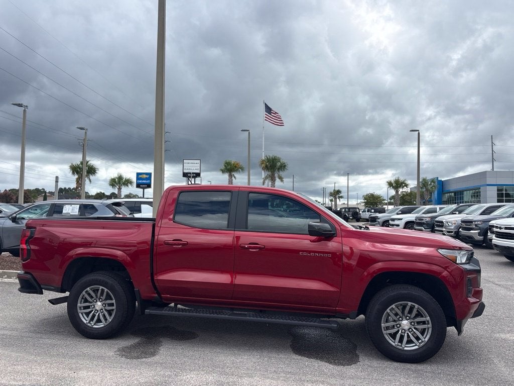 2024 Chevrolet Colorado LT