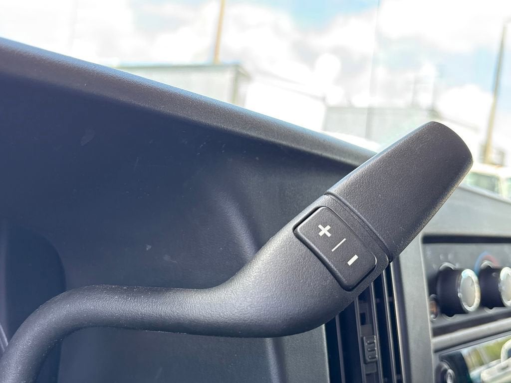 2024 GMC Savana Cargo 2500 Work Van