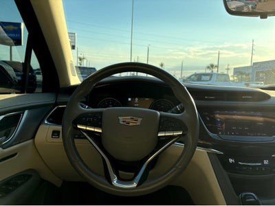 2022 Cadillac XT6 Premium Luxury