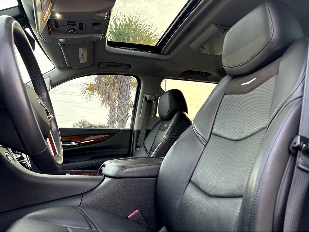 2020 Cadillac Escalade Premium Luxury