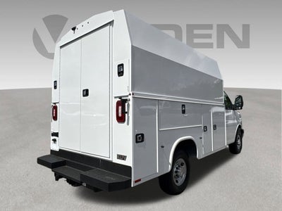 2026 Chevrolet Express Cutaway 3500 1WT