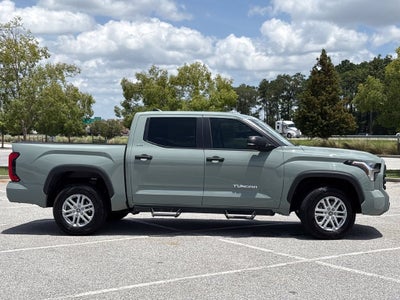 2024 Toyota Tundra 4WD SR5