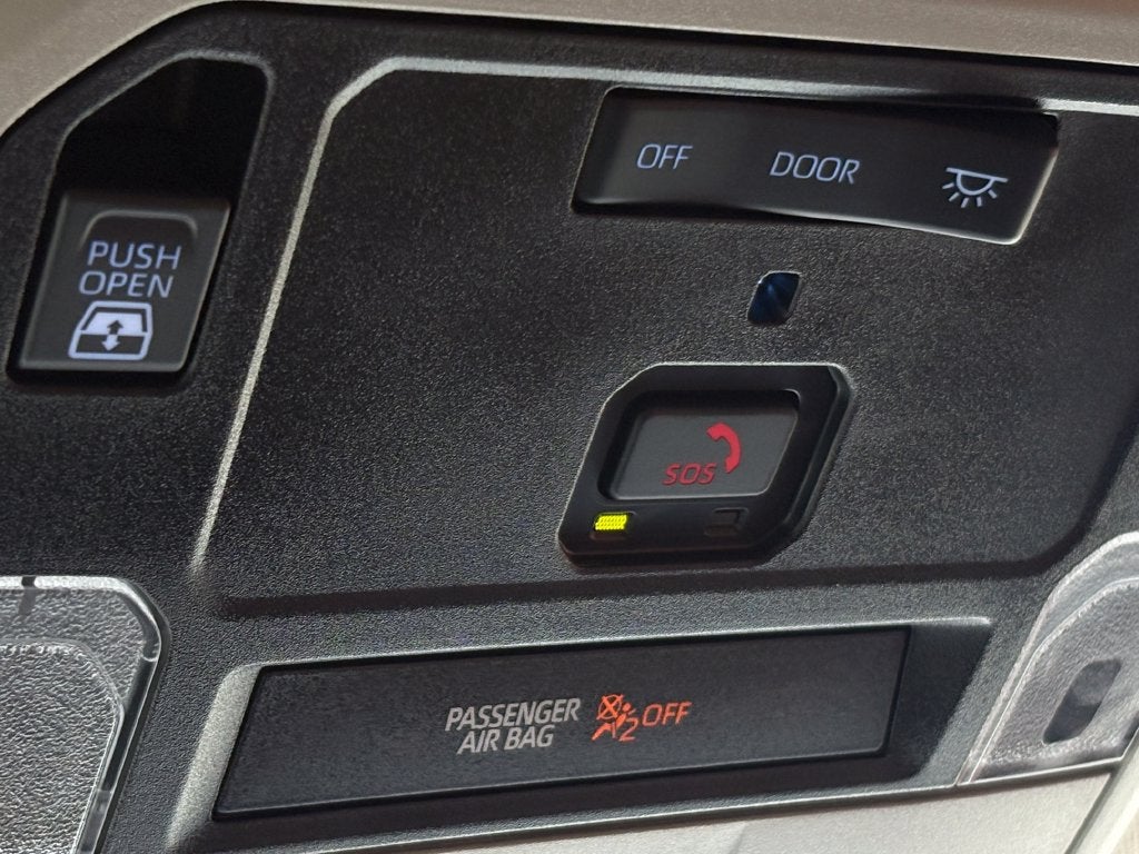 2024 Toyota Tundra 4WD SR5