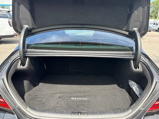 2022 Genesis G70 2.0T