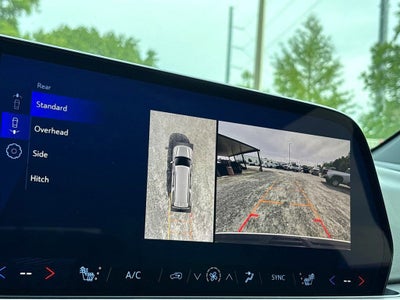 2025 Chevrolet Suburban LT