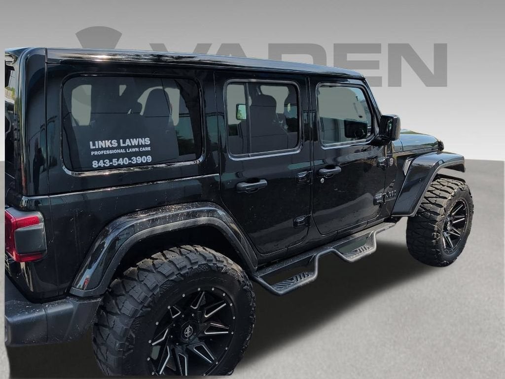 2025 Jeep Wrangler Base