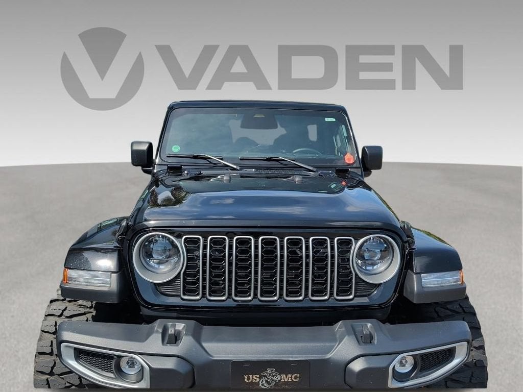 2025 Jeep Wrangler Base