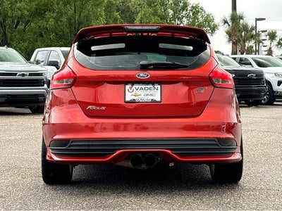 2018 Ford Focus ST