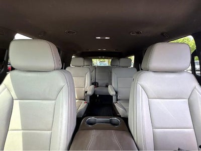 2025 GMC Yukon Elevation