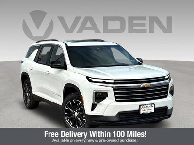 2025 Chevrolet Traverse LT