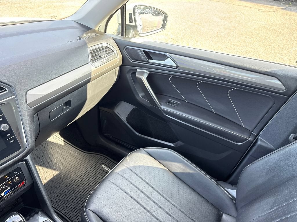 2023 Volkswagen Tiguan Base