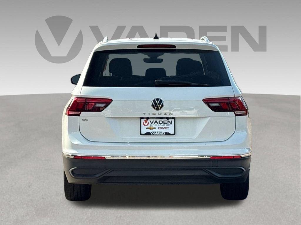 2023 Volkswagen Tiguan Base
