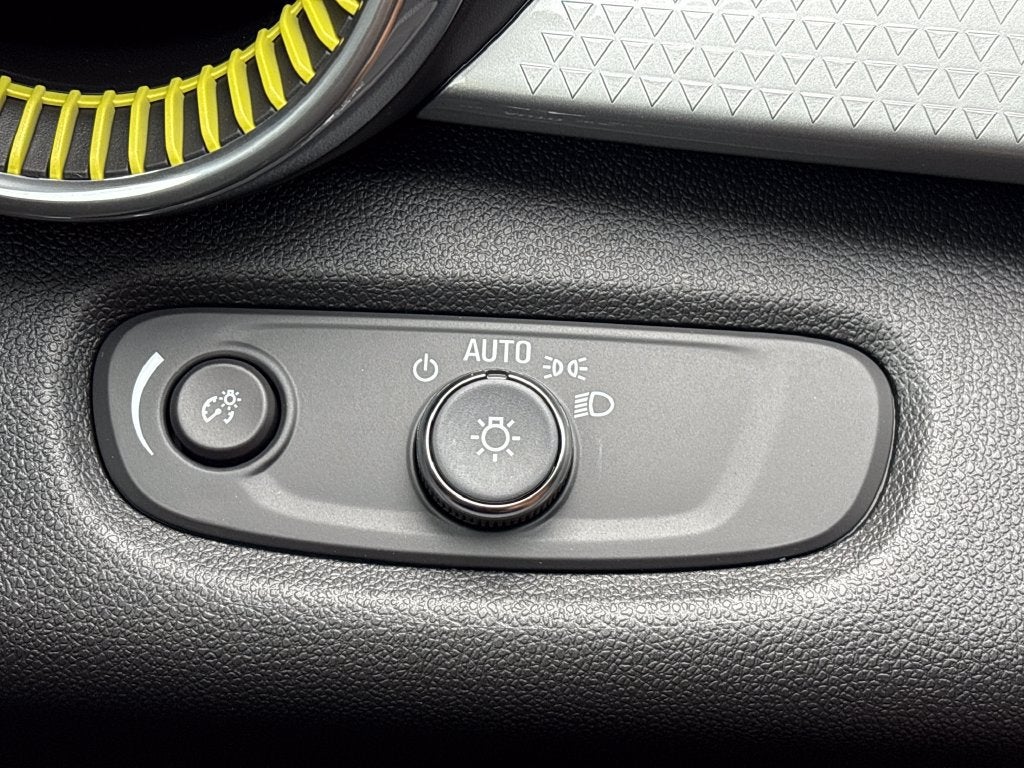 2026 Chevrolet Trax LT - Photo 12