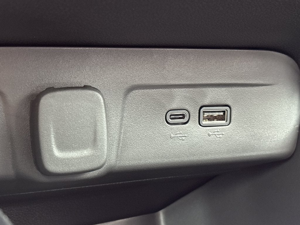 2026 Chevrolet Trax LT - Photo 23
