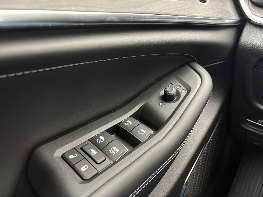 2025 Jeep Grand Cherokee L Overland
