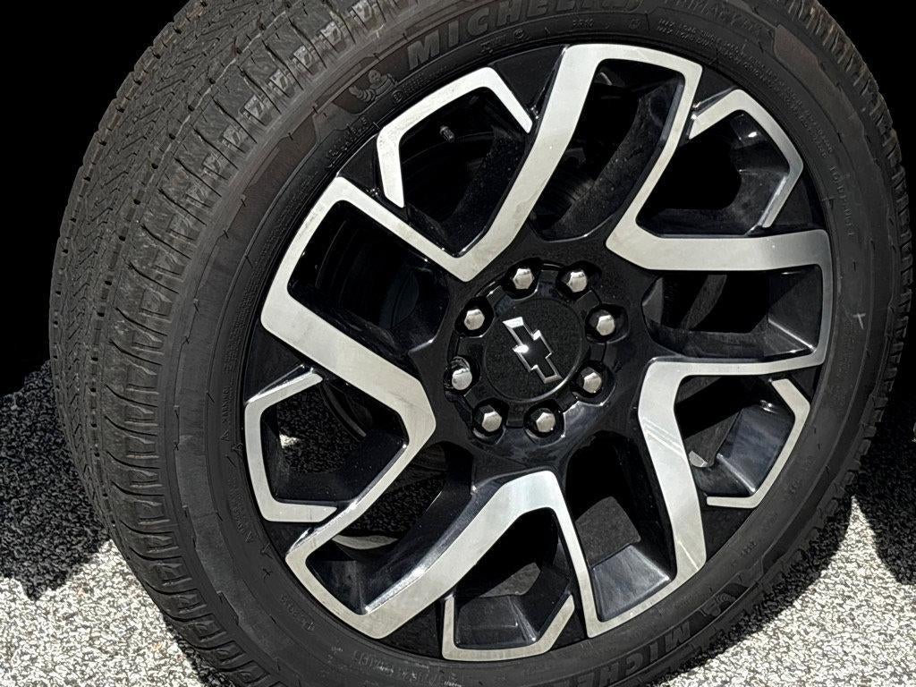 2024 Chevrolet Silverado EV RST