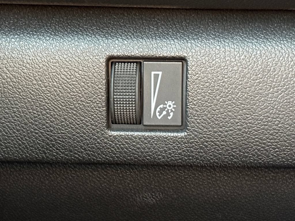 2024 Chevrolet Colorado Base