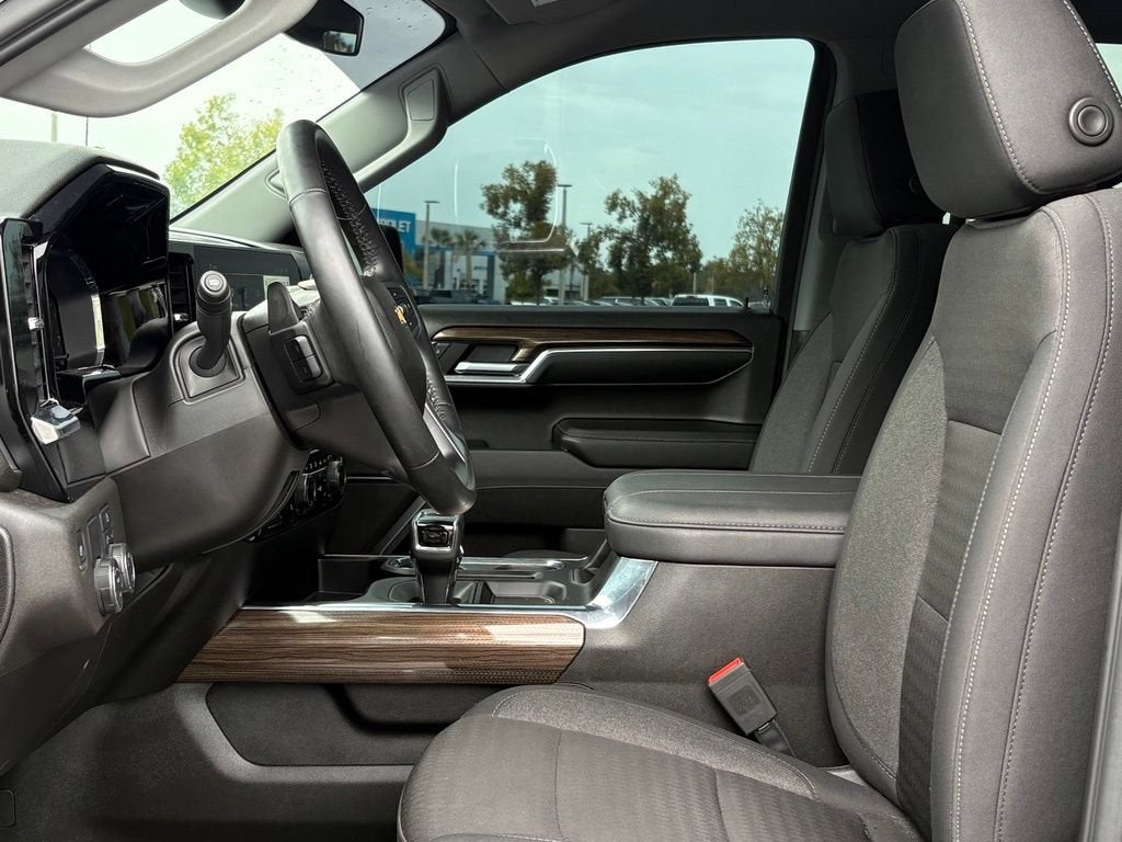 2024 Chevrolet Silverado 1500 Base