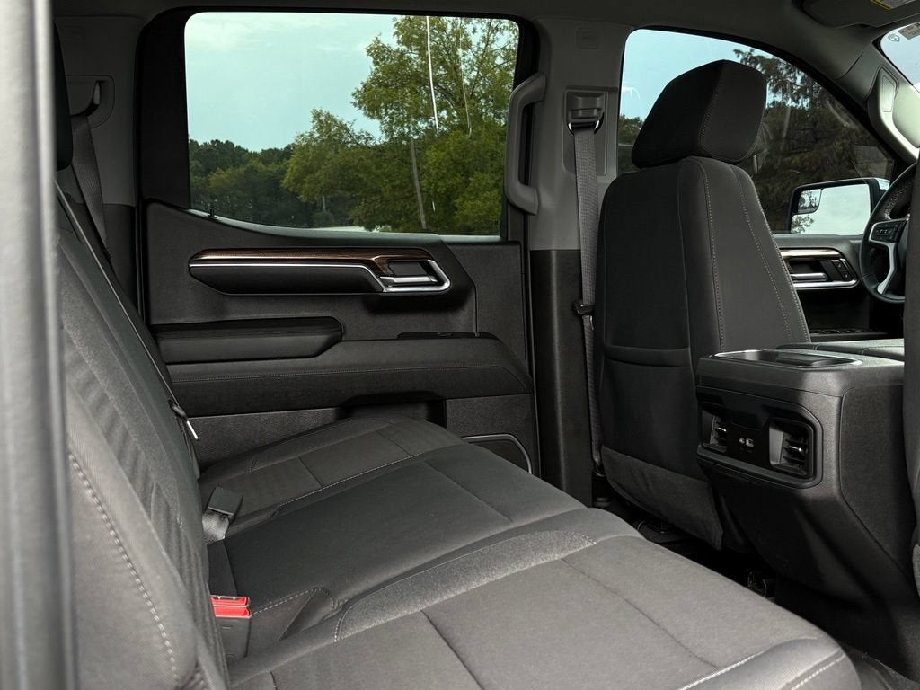 2024 Chevrolet Silverado 1500 Base