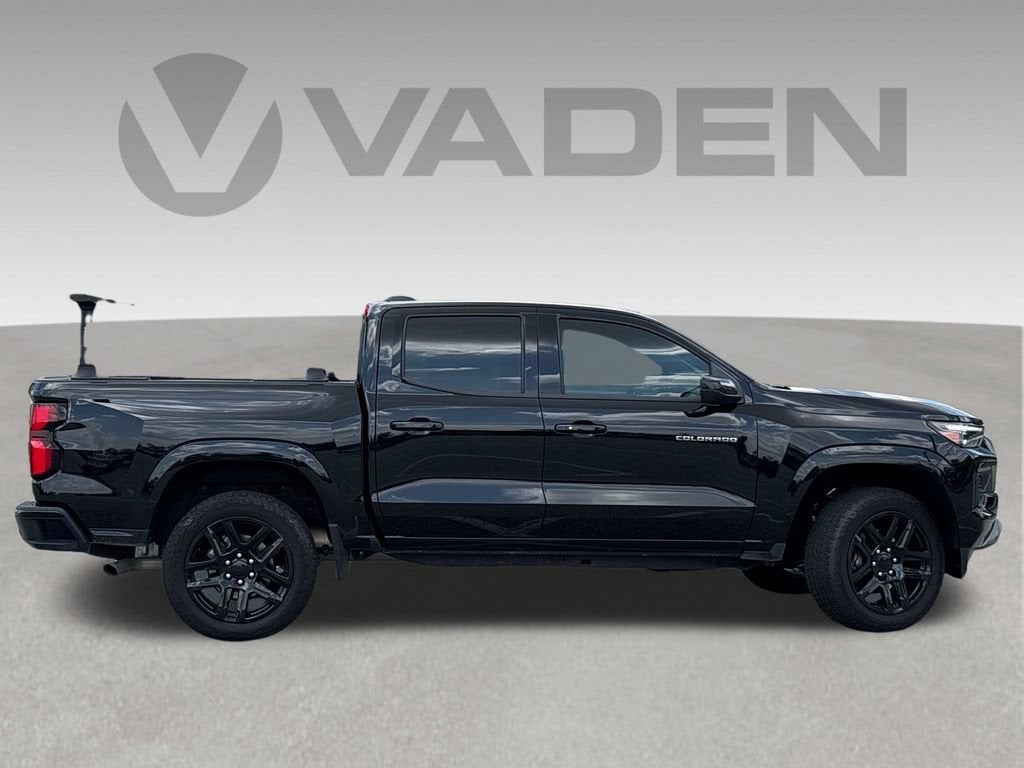2024 Chevrolet Colorado Base