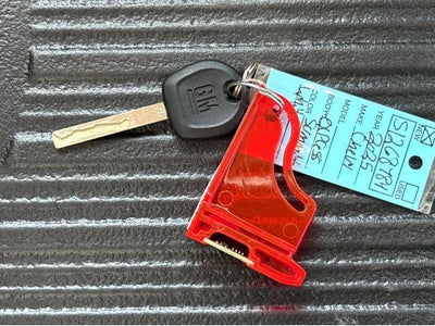 2025 Chevrolet Express Cargo Base