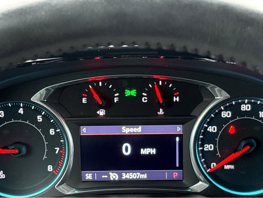 2022 Chevrolet Traverse LT Cloth