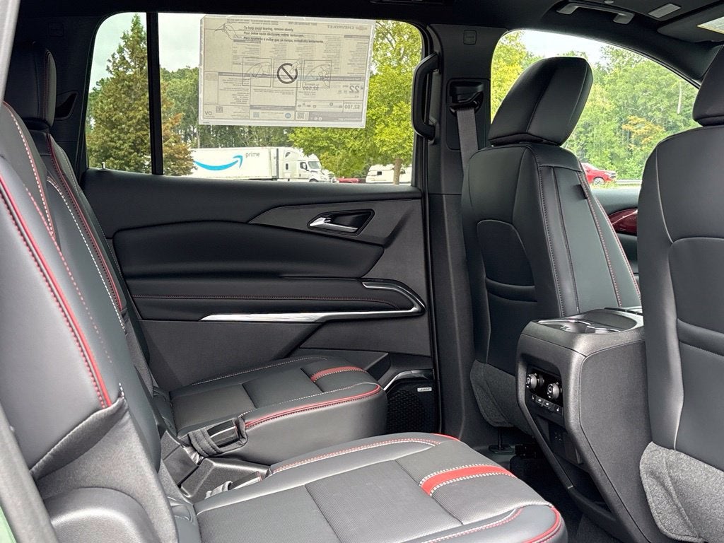 2027 Chevrolet Traverse RS
