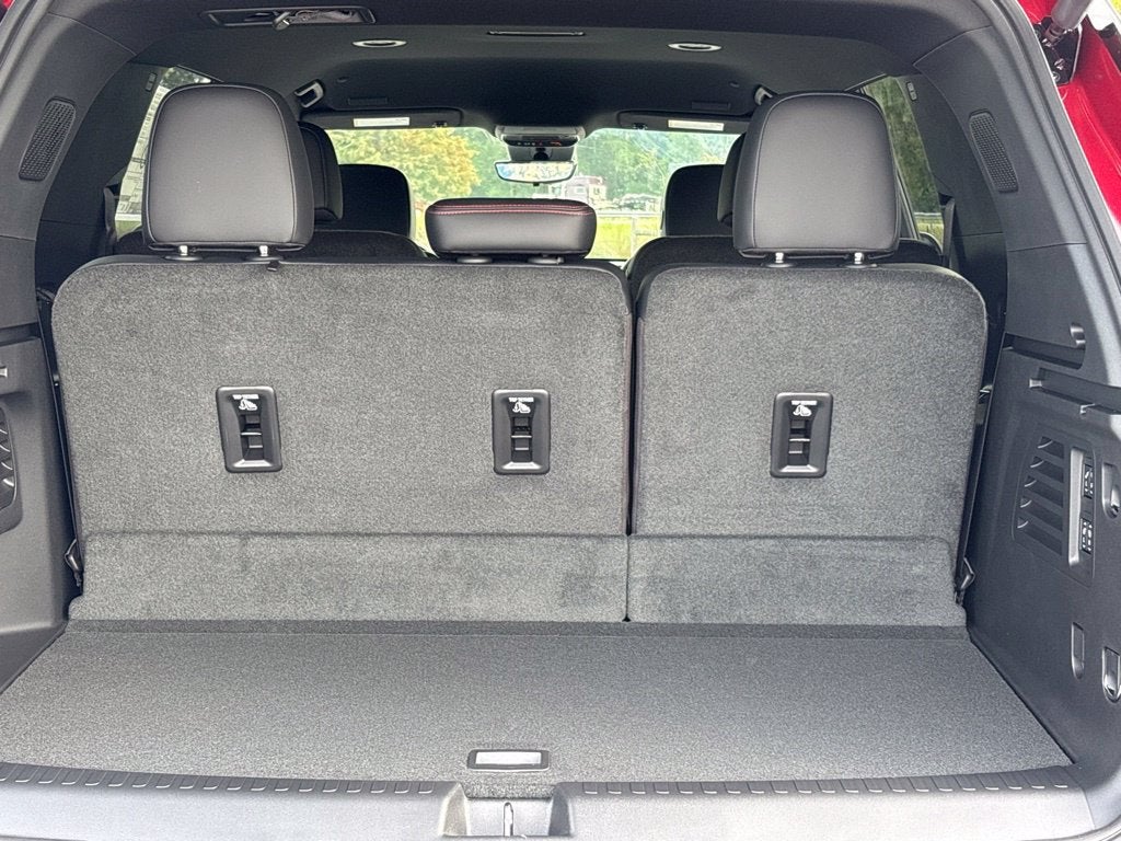 2027 Chevrolet Traverse RS