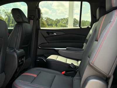 2024 Chevrolet Traverse Base