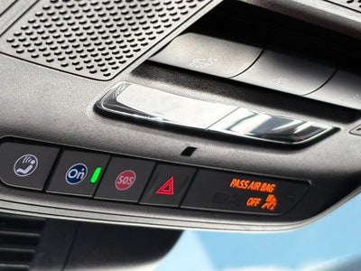 2025 Chevrolet Traverse Base