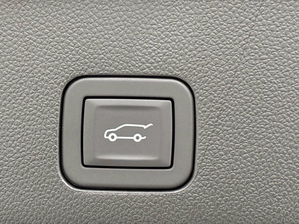 2027 Chevrolet Suburban Premier
