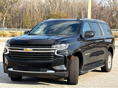 2024 Chevrolet Suburban LT
