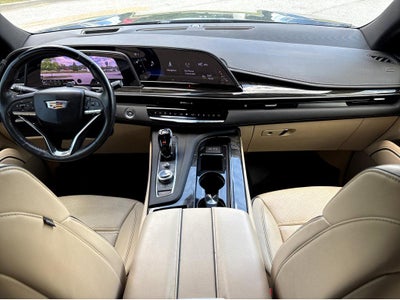 2024 Cadillac Escalade ESV Premium Luxury