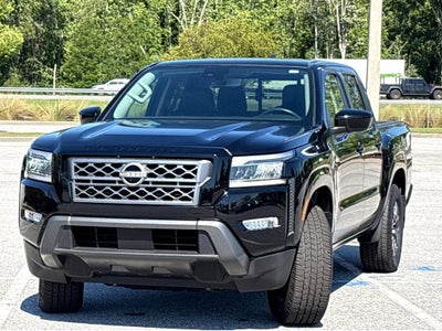 2024 Nissan Frontier SL