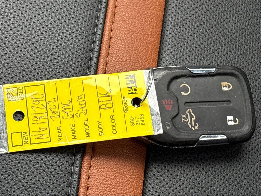 2022 GMC Sierra 1500 Limited AT4