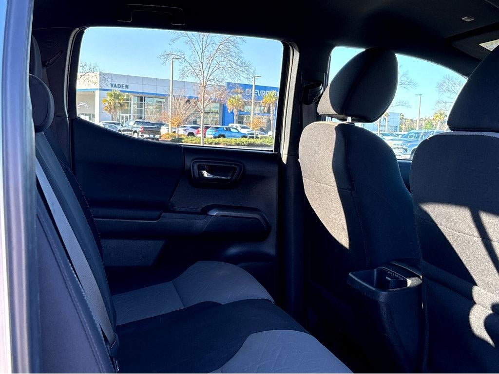 2022 Toyota Tacoma 4WD SR