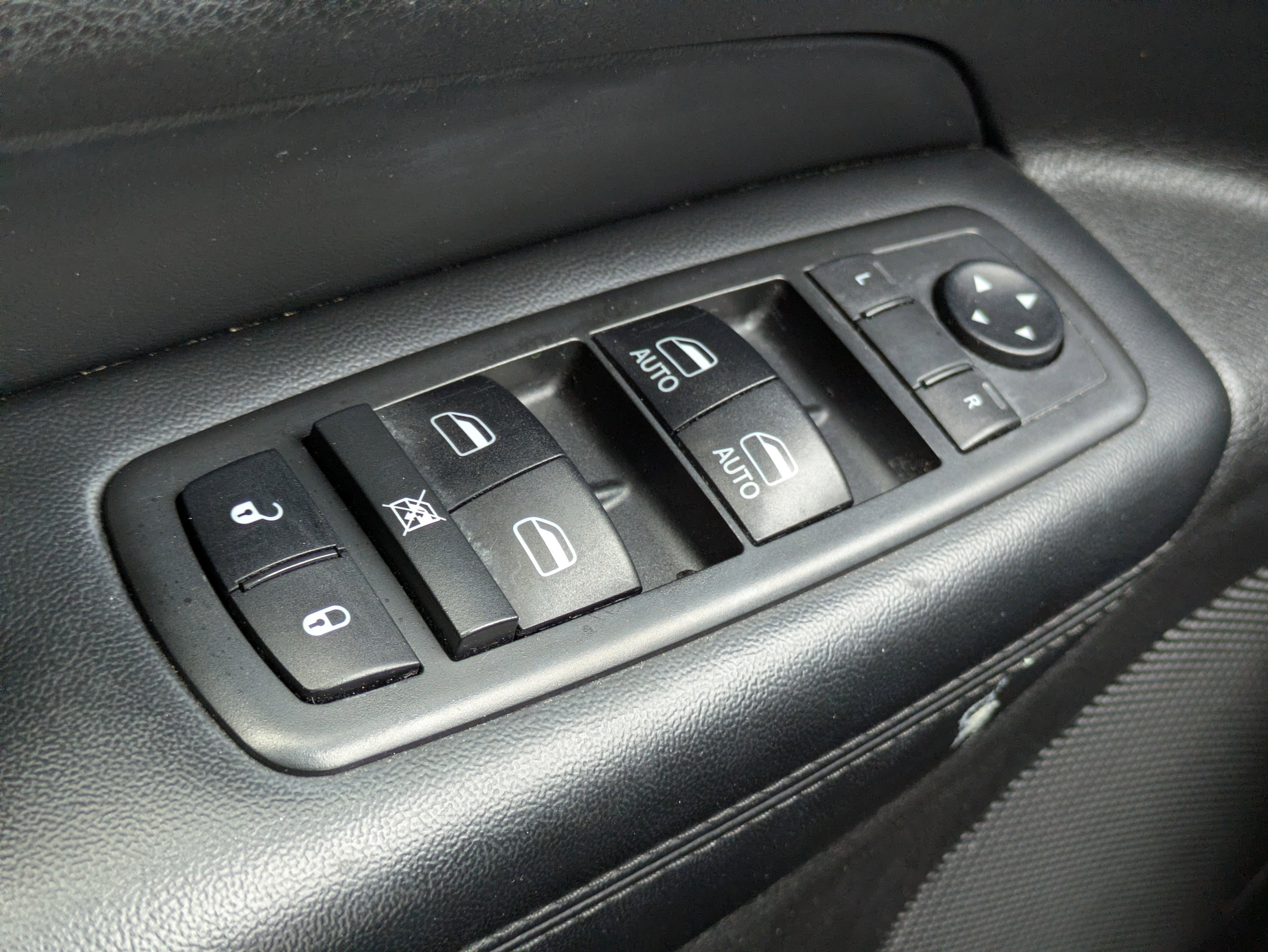 2019 Jeep Grand Cherokee Laredo E 4x2